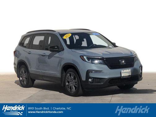 2022 Honda Pilot AWD Sport