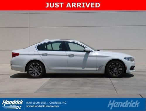 Alpine White 2018 BMW 530 xDrive