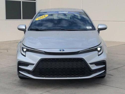 2024 Toyota Corolla Hybrid SE