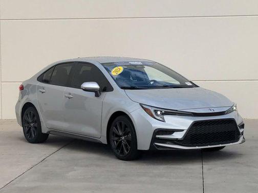 2024 Toyota Corolla Hybrid SE