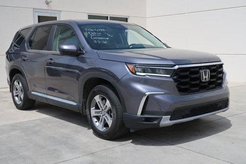 Modern Steel Metallic 2024 Honda Pilot EX-L