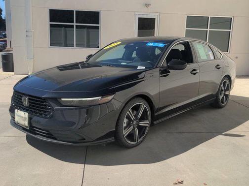 2023 Honda Accord Hybrid Base