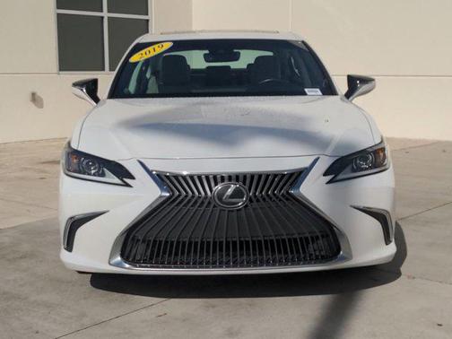 2019 Lexus ES 350 Base