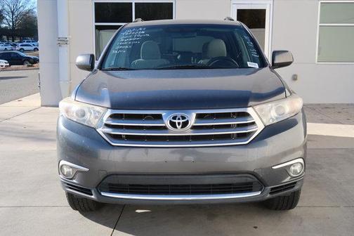 2011 Toyota Highlander SE