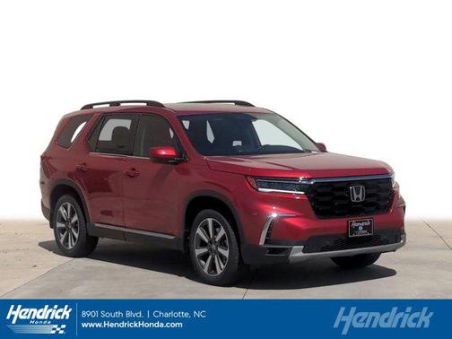 2025 Honda Pilot Touring 8-Passenger