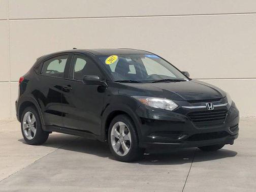 2017 Honda HR-V LX
