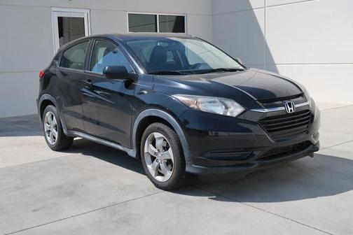 2017 Honda HR-V LX