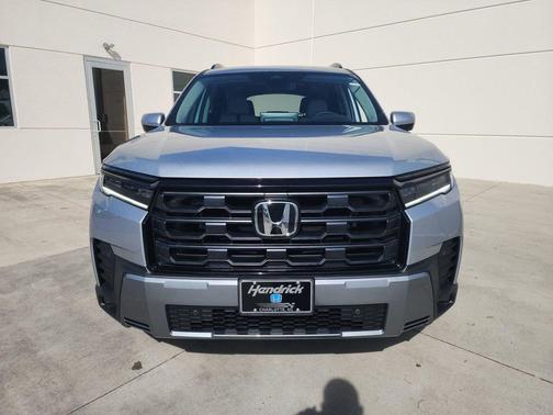 Solar Silver Metallic 2026 Honda Pilot EX-L