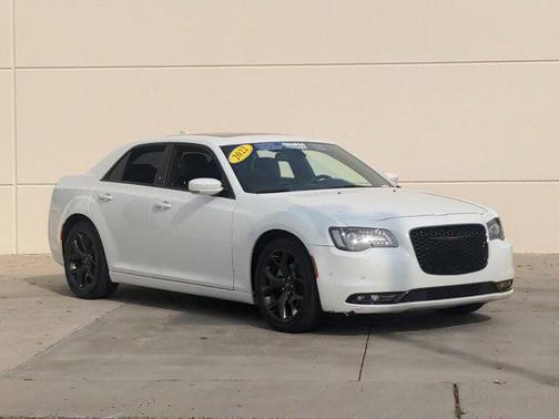 2022 Chrysler 300 S