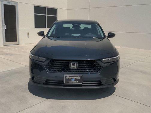 2025 Honda Accord LX 1.5T