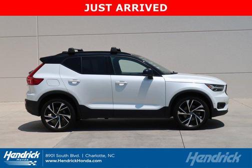 2021 Volvo XC40 T5 R-Design