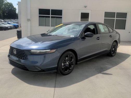 2025 Honda Accord Sport SE 1.5T
