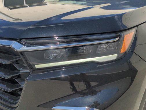 2024 Honda Pilot Touring 8-Passenger