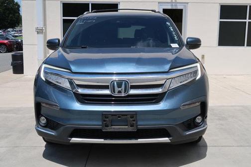 2022 Honda Pilot Touring 8-Passenger