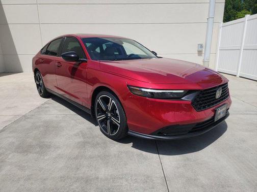 Radiant Red Metallic 2026 Honda Accord SE