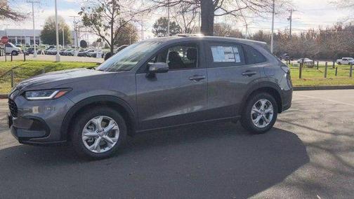 2025 Honda HR-V LX