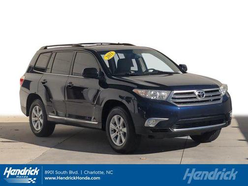 2011 Toyota Highlander SE
