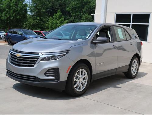 Sterling Gray Metallic 2023 Chevrolet Equinox LS