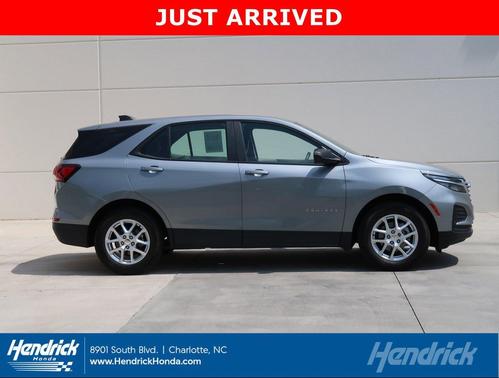 Sterling Gray Metallic 2023 Chevrolet Equinox LS