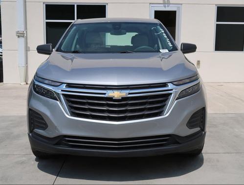 Sterling Gray Metallic 2023 Chevrolet Equinox LS