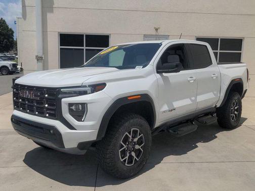 2024 GMC Canyon AT4X