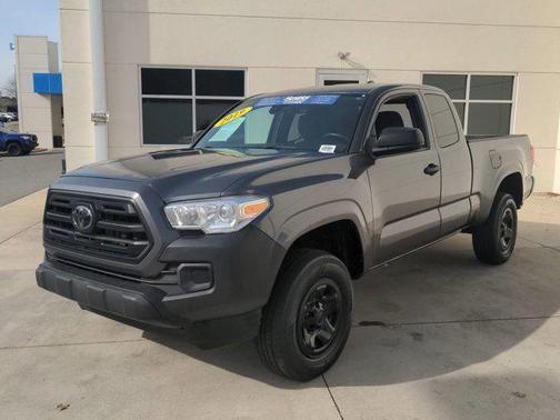 2019 Toyota Tacoma SR