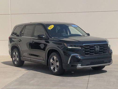 2023 Honda Pilot 2WD EX-L 8 Passenger