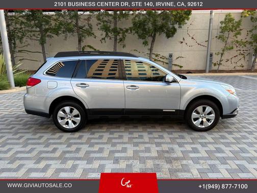 2012 Subaru Outback 3.6R Limited