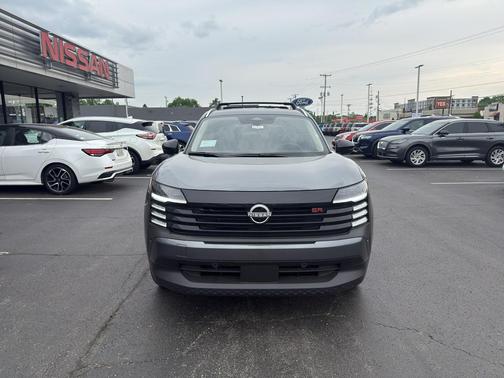 Gun Metallic 2026 Nissan Kicks SR
