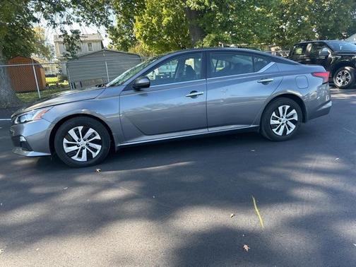 2021 Nissan Altima S FWD