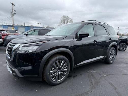 2025 Nissan Pathfinder SL 4WD