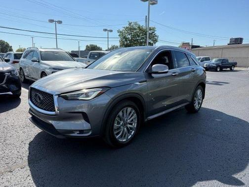 2023 INFINITI QX50 LUXE AWD