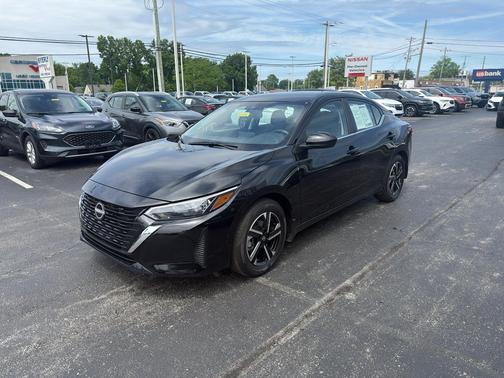 Super Black 2025 Nissan Sentra SV