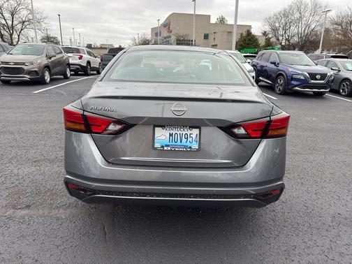 2024 Nissan Altima S FWD