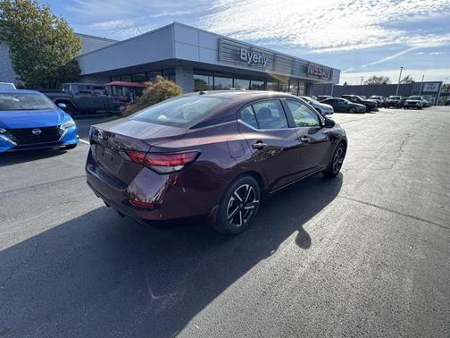 2025 Nissan Sentra SV