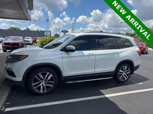 2017 Honda Pilot Elite