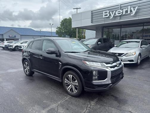Labrador Black Pearl 2024 Mitsubishi Outlander Sport SE