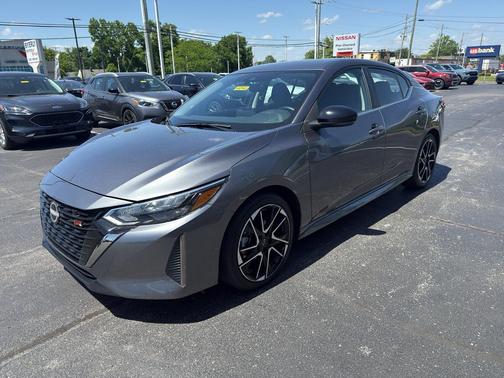 Gun Metallic 2025 Nissan Sentra SR