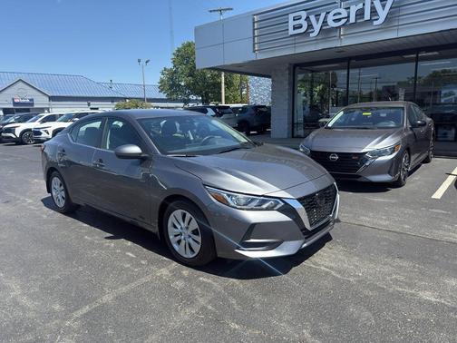 Gun Metallic 2023 Nissan Sentra S