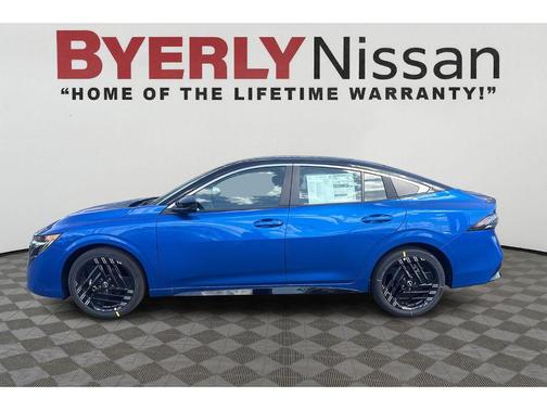 Bluestone Pearl/Super Black 2026 Nissan Sentra SR
