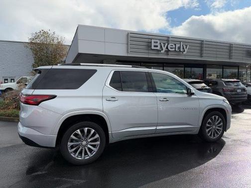 2022 Chevrolet Traverse Premier