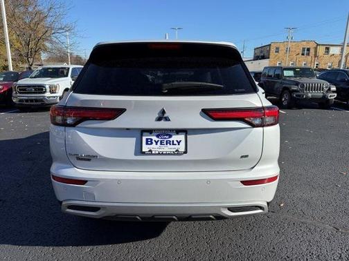 2023 Mitsubishi Outlander SE 2.5 S-AWC