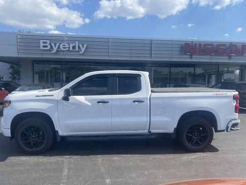 2024 Chevrolet Silverado 1500 Custom
