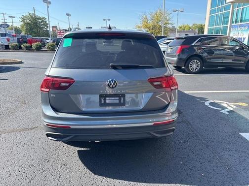 2024 Volkswagen Tiguan 2.0T SE