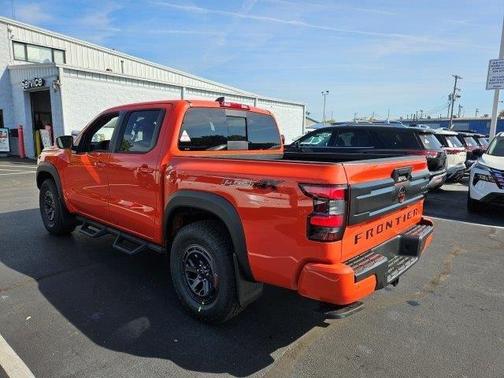 2025 Nissan Frontier PRO-4X