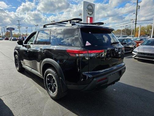 2025 Nissan Pathfinder Rock Creek