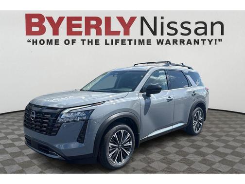 Boulder Gray Pearl 2026 Nissan Pathfinder Platinum