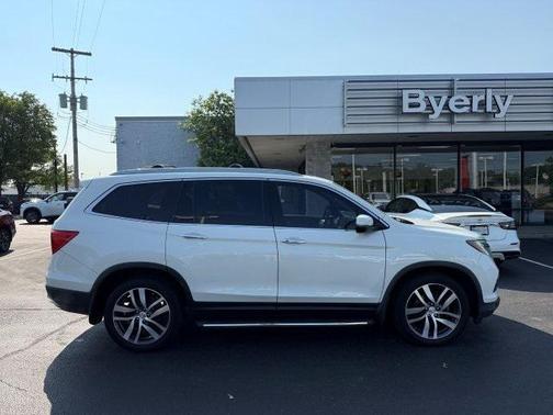 2017 Honda Pilot Elite