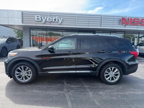 Agate Black Metallic 2023 Ford Explorer Limited