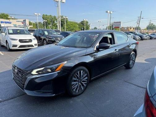 2023 Nissan Altima 2.5 SV